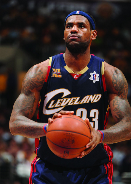 首尔外援后卫亚赞：能够限制住费利佩并不是我一个人的功劳（首尔外援后卫亚赞：防住费利佩是全队的功劳）