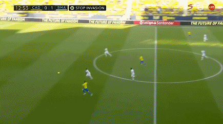 名宿：在我看来莱奥是边锋不是前锋；他配得上米兰10号球衣