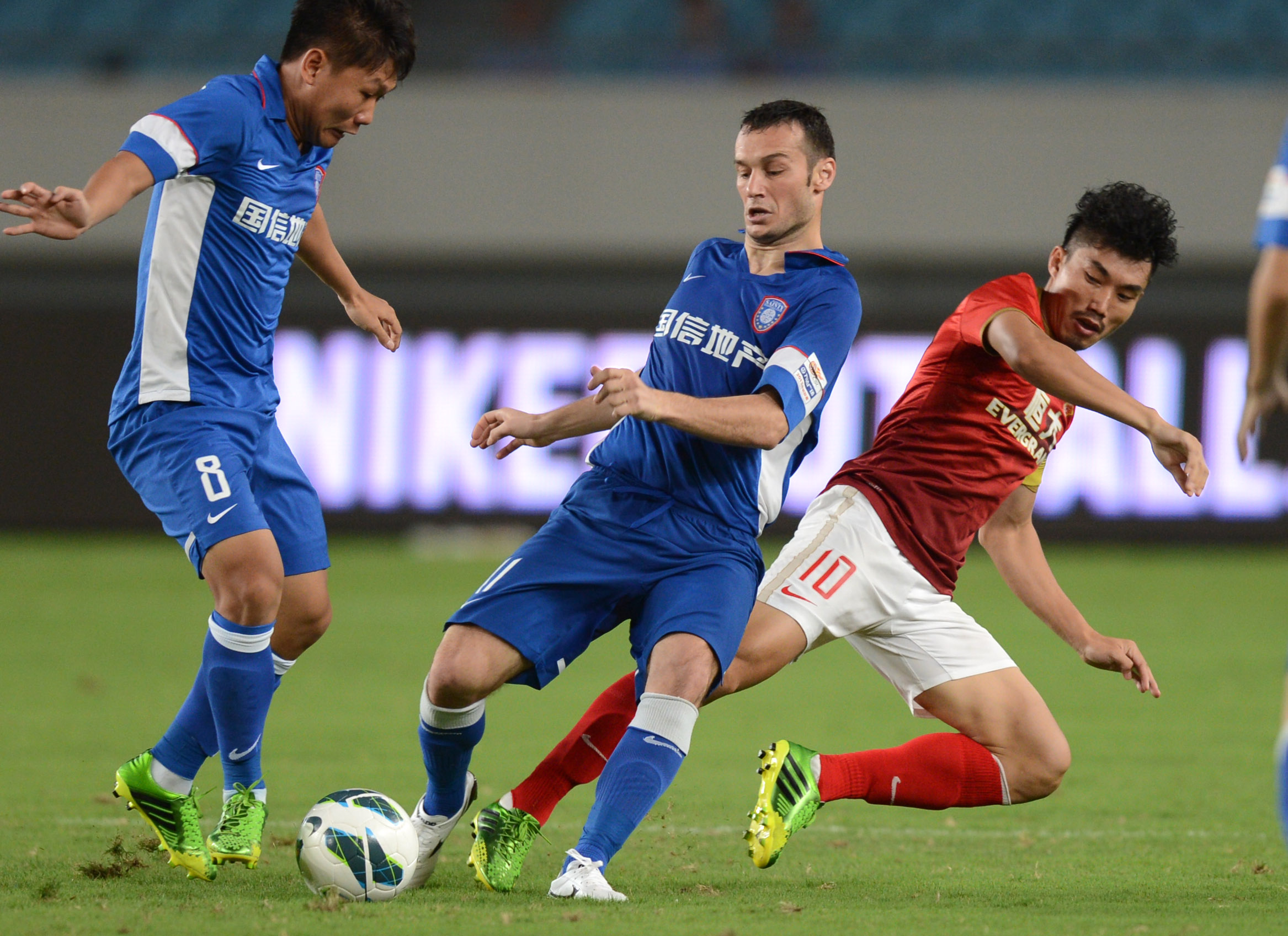 穆里尼奥：比赛中会高度关注格里马尔多；德迪奇已经准备好上场（穆帅：比赛将重点盯防格里马尔多，德迪奇已准备登场）