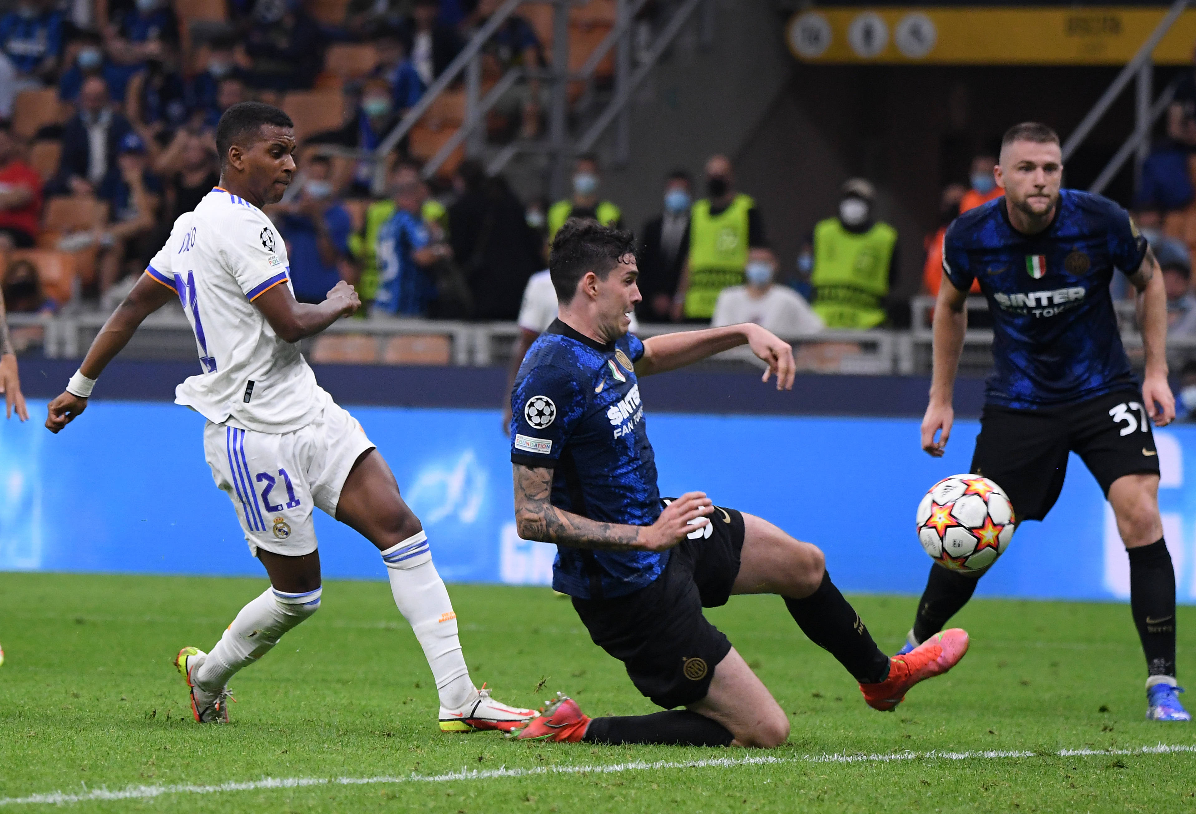 国乒8：0横扫韩国队 取得混团世界杯5连胜（国乒8比0零封韩国队，混团世界杯豪取五连胜）