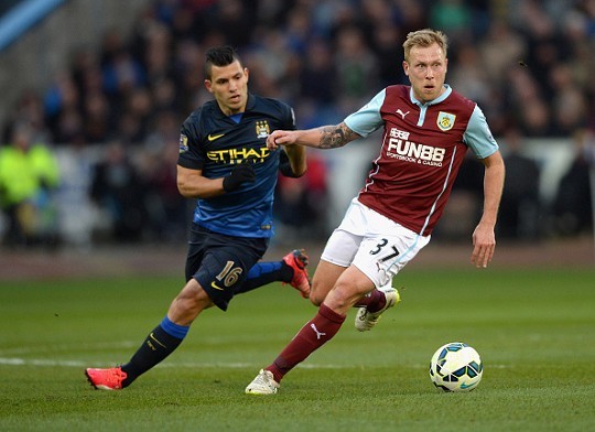 杨铭锐伤病无碍，大连英博U21冲乙1场定胜负 朱鹏宇毛伟杰离队集训（杨铭锐伤势无碍，大连英博U21冲乙生死一战定胜负；朱鹏宇、毛伟杰离队赴集训）