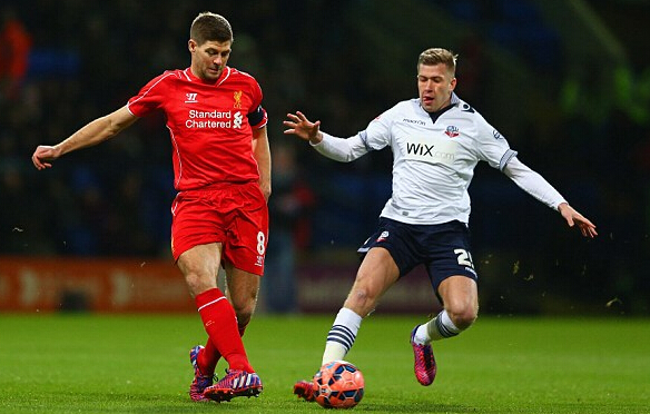 FIFPRO女足年度最佳11人：拉索、邦马蒂领衔，英格兰6人入围（FIFPRO女足年度最佳阵容出炉：邦马蒂、拉索领衔，英格兰6将上榜）