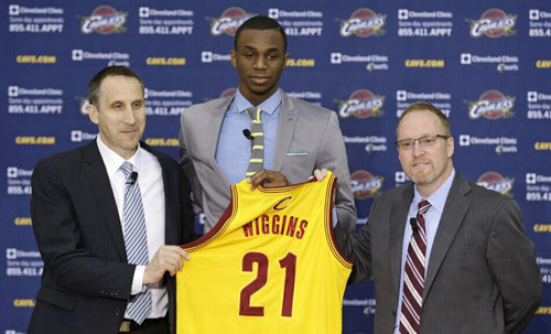 凯恩：对阿森纳进球没有更特别的意义，关键是帮助球队赢球（凯恩：攻破阿森纳球门并不特殊，首要是帮助球队赢球）