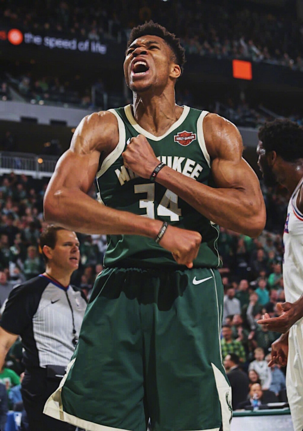 天空体育：曼联预计将向莱比锡正式报价谢什科（天空体育：曼联拟向莱比锡提交谢什科的正式报价）