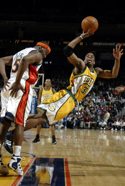 罗马诺：虽然尤文有意扎卡，但桑德兰不会在冬窗进行任何谈判（罗马诺：尤文看中扎卡，桑德兰冬窗拒绝开启谈判）